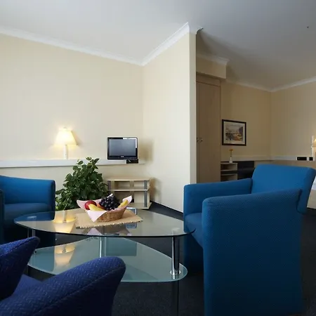 Hotel Intercityhotel 4*