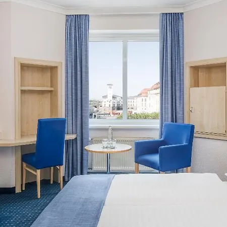 Intercityhotel Hotel 4*